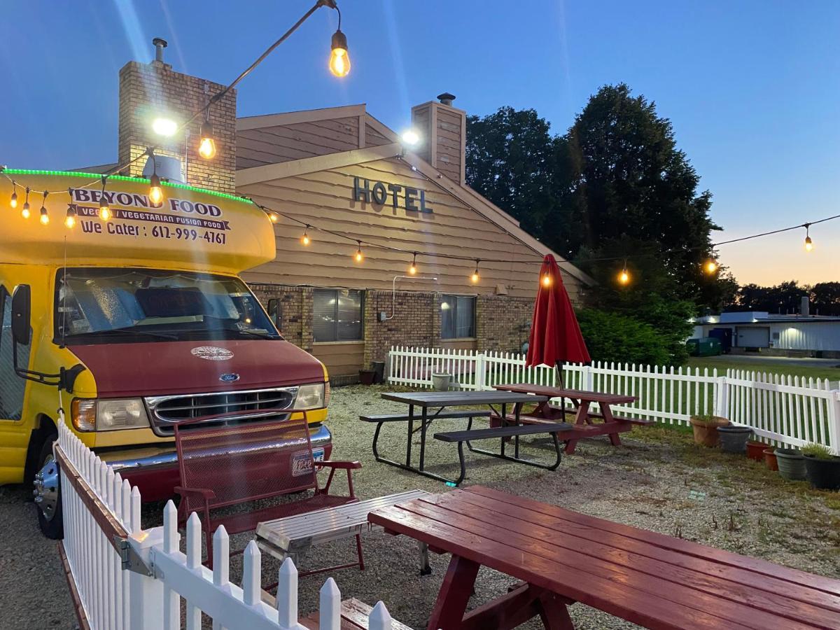 America'S Stay Inn Stewartville Ngoại thất bức ảnh