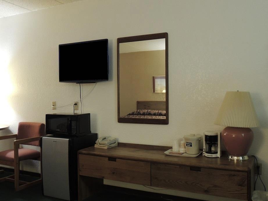 America'S Stay Inn Stewartville Phòng bức ảnh